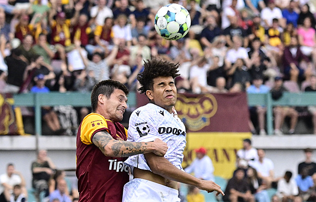 ONLINE: Dukla - Plzeň 1:0, šok pro favorizované hosty, skóruje Peterka