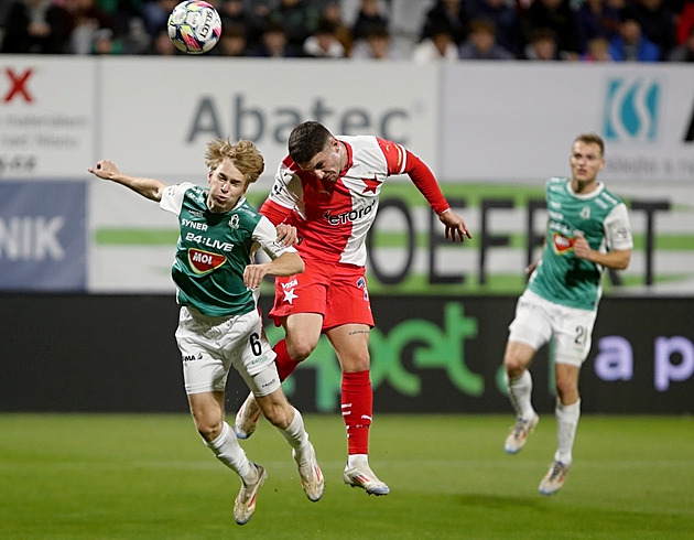 ONLINE: Jablonec - Slavia 0:0, po zranění se vrací Ogbu, hned dostává žlutou kartu