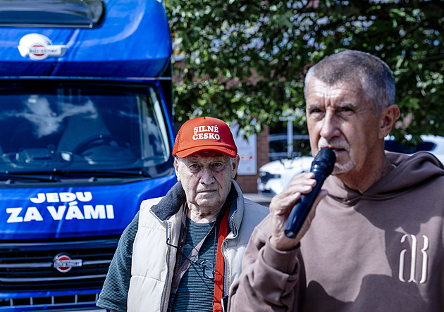 Volby by vyhrálo ANO s 32,5 procenta. Piráti posílili, Stačilo! si pohoršilo