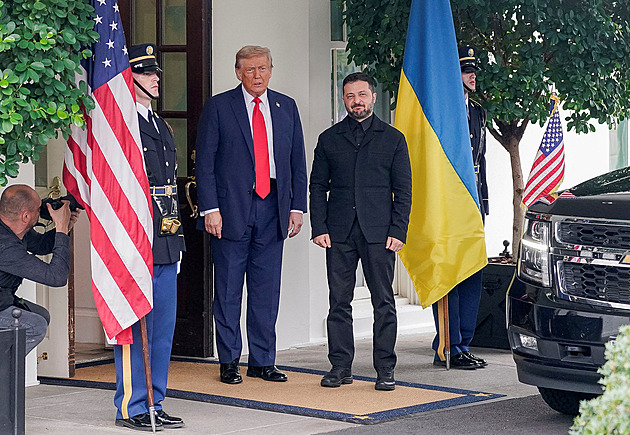 ANALÝZA: Neústupný had. Putinova úskočnost dělá ze snah o mír loterii