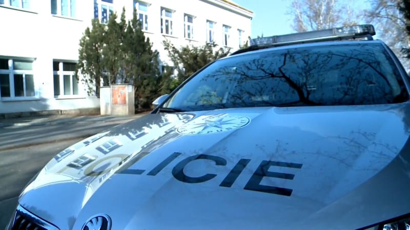 Z Bohnic utekl nebezpečný 26letý pacient. V minulosti chtěl vraždit, trpí schizofrenií