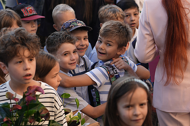 MF DNES vydává tabla prvňáčků. Fotografové napříč Českem zachytili tisíce školáků