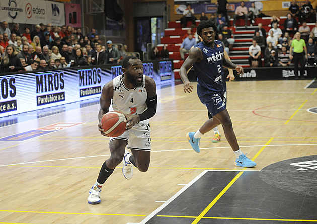 Kanonáda Pardubic. Bezmocný Děčín deklasovaly bezmála o padesát bodů