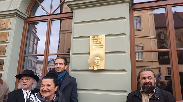 Autor indiánského náčelníka Vinnetoua Karel May má novou pamětní desku