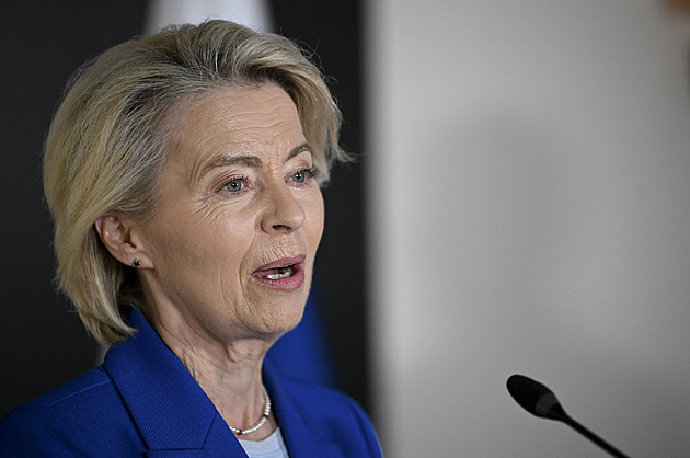 Přestaňte hrozit použitím jaderných zbraní, vyzvala EU Rusko