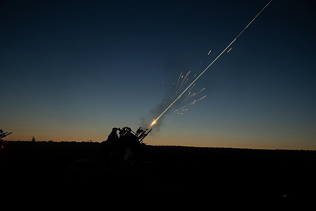 Rusko zničilo 93 ukrajinských zdrojů. O škodách neinformovalo