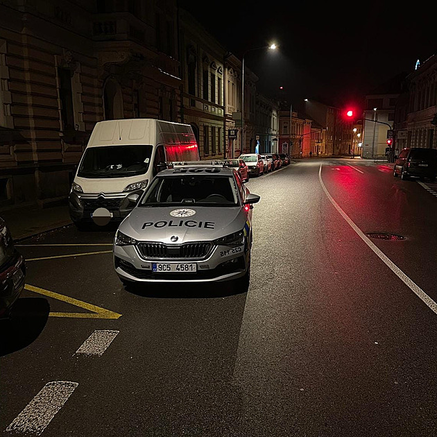 Hádka dvou známých v Písku se vyhrotila, jeden muž pobodal druhého