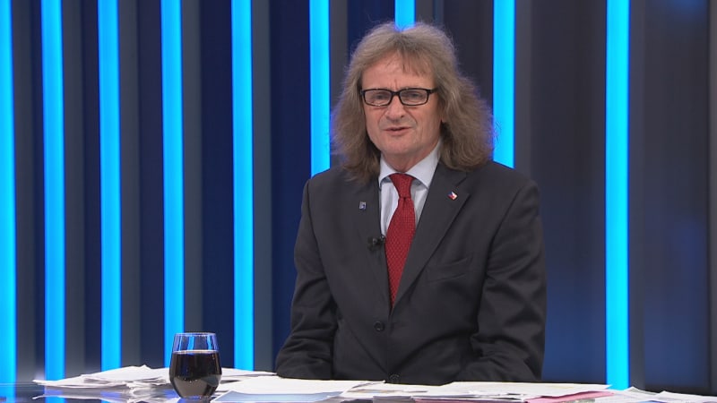 Ševčík: Nejsme vojenská junta. Prezident nemá mluvit do jmenování ministrů a kádrovat