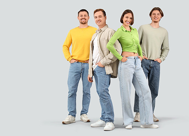 Většina mladých už investuje a bydlení je jejich životní cíl. Dělí se ale do dvou skupin