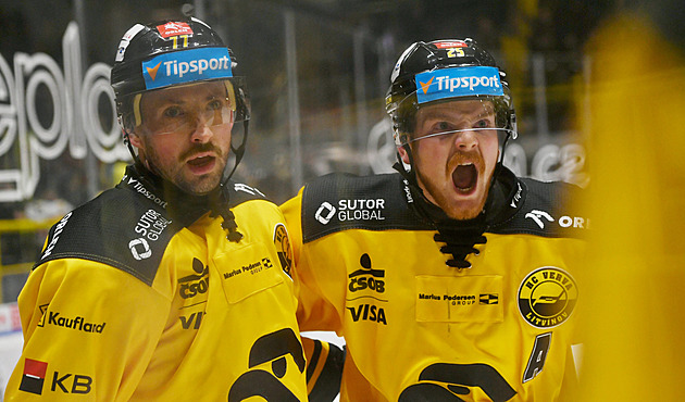 ONLINE: Sparta opět prohrává, Kaše má hattrick proti Kometě. Třinec konečně slaví