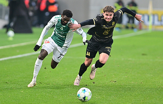 ONLINE: Hradec - Jablonec 1:0, domácí jdou vedení. U Slončíkova gólu chybuje Hanuš