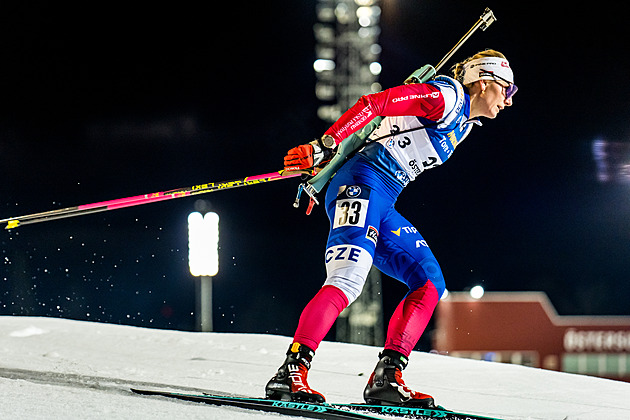 Biatlon ONLINE: Charvátová zahájila sprint bezchybně, vystartovala už i Davidová