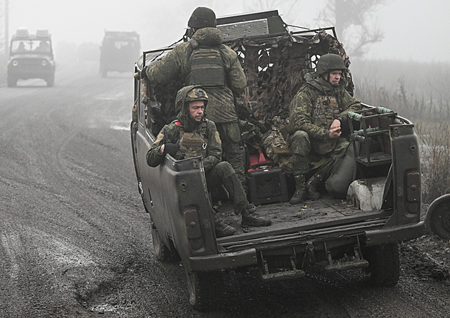 Mírové jednání? Divadlo. Putin chce krev, vyhladí i nás Rusy, říkají dezertéři