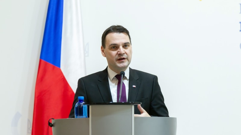 Macinka vyzval Rusko: Zastavte válku. Mír není gesto slabosti, ale zodpovědnosti