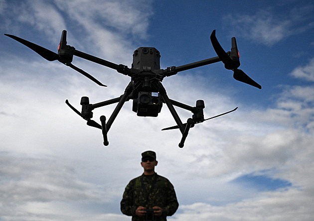 Dronový útok na spojeneckou základnu v Iráku zranil šest francouzských vojáků