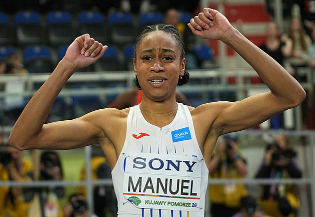 Když Češi vládnou v hale. Hattrick Masláka, dvě zlata Šebrleho i údiv senzace Manuel