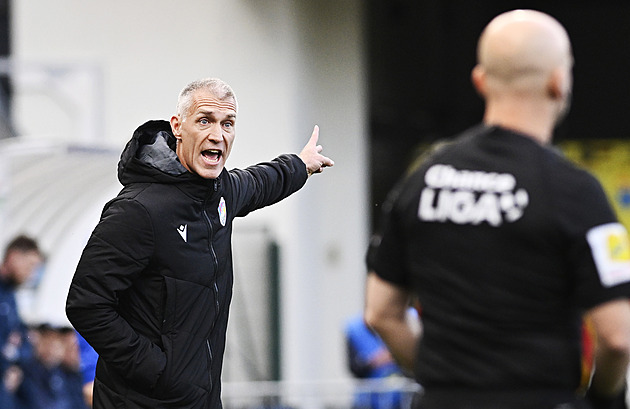 Ostuda, katastrofa. Takhle Viktorku vidět nechci, zuřil plzeňský trenér Hyský