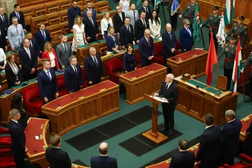 Maďarský parlament zvolil prezidentem expředsedu nejvyššího soudu Andráse Baku