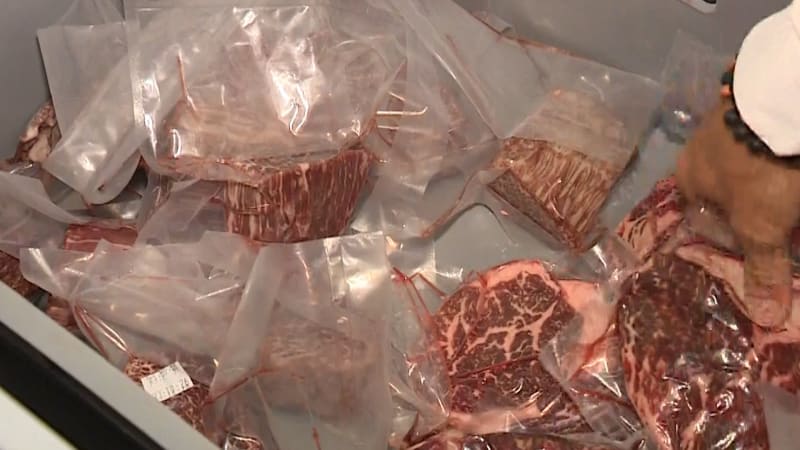 Umíte správně zamrazit maso? Můžete přijít o bílkoviny i chuť, vysvětluje odborník